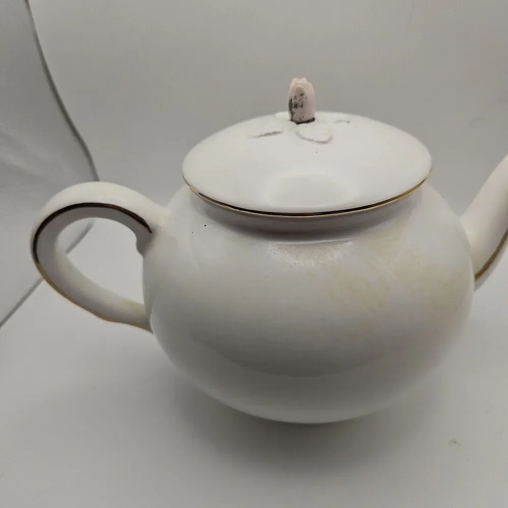 Teleflora Vintage Porcelain Teapot 3D Pink Roses Gold Trim 6.5